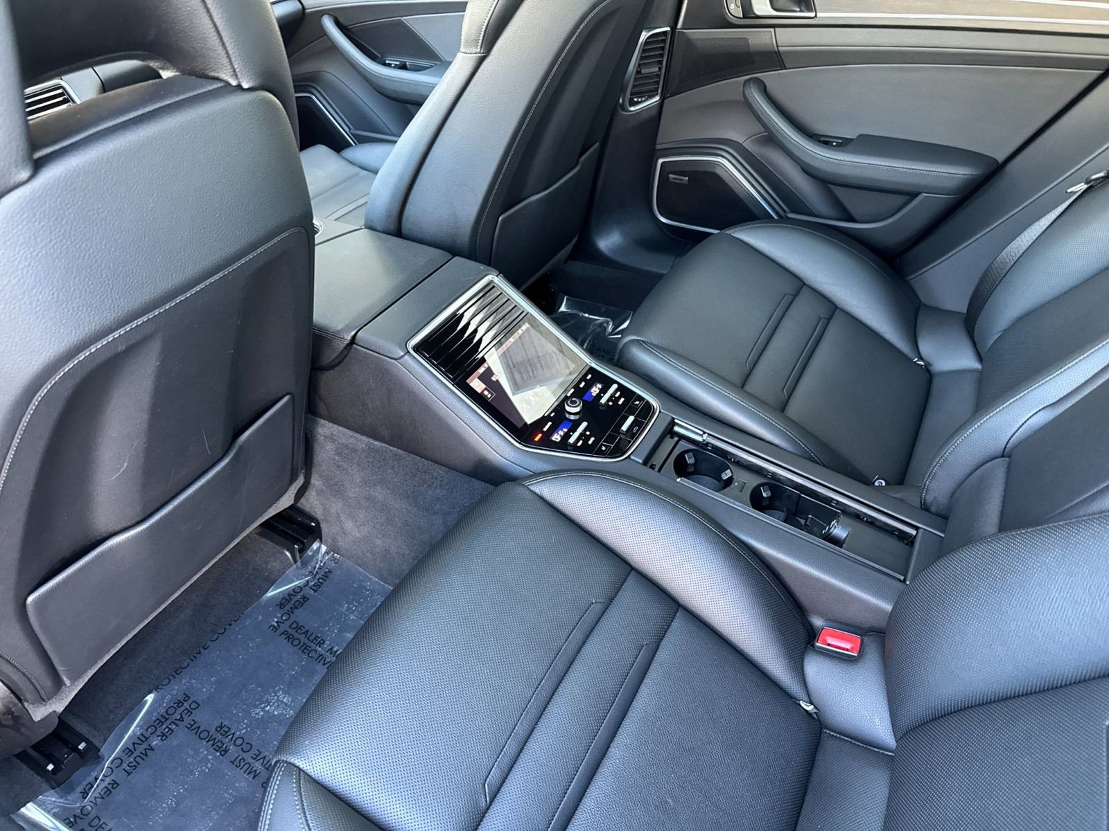 Certified 2022 Porsche Panamera 4 Platinum Edition image 14