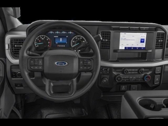 New 2026 Ford F250 Lariat w/ Black Appearance Package image 4
