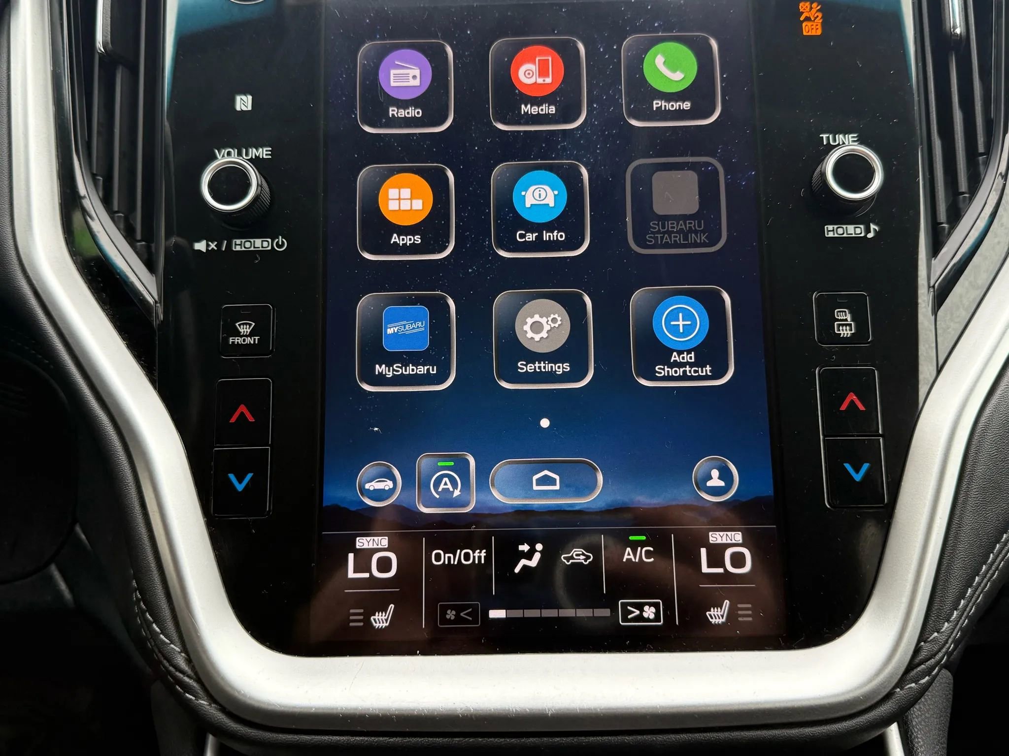 Used 2022 Subaru Outback Premium image 32