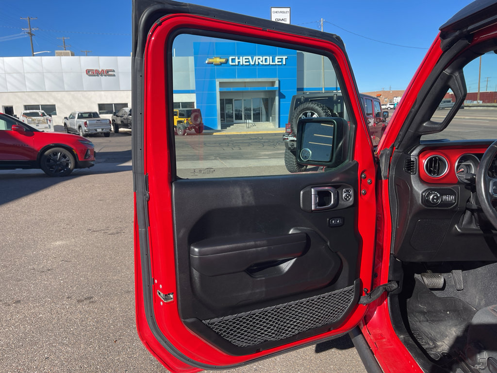 Used 2021 Jeep Gladiator Rubicon w/ LED Lighting Group image 15