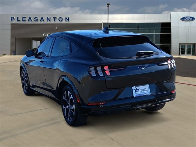 Used 2022 Ford Mustang Mach-E Premium image 3