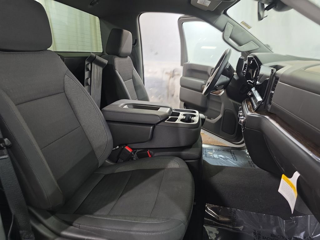 New 2026 GMC Sierra 2500 SLE AWD/4WD image 10