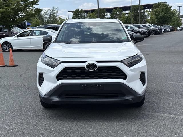 Used 2022 Toyota RAV4 LE FWD image 6