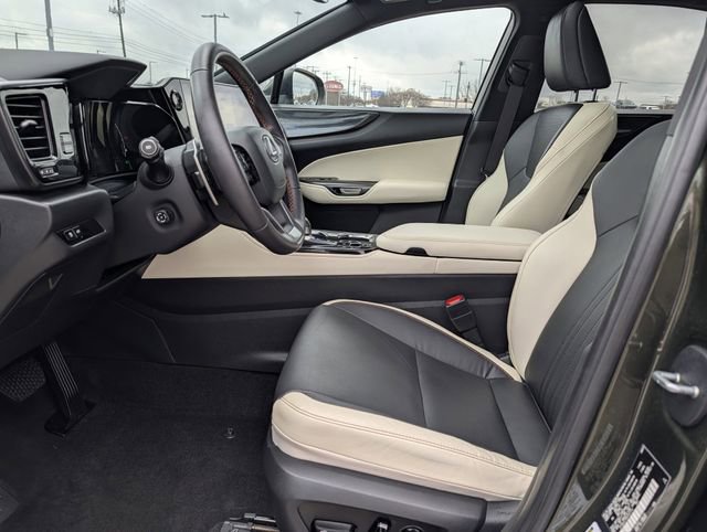 Used 2024 Lexus NX 350h AWD image 26