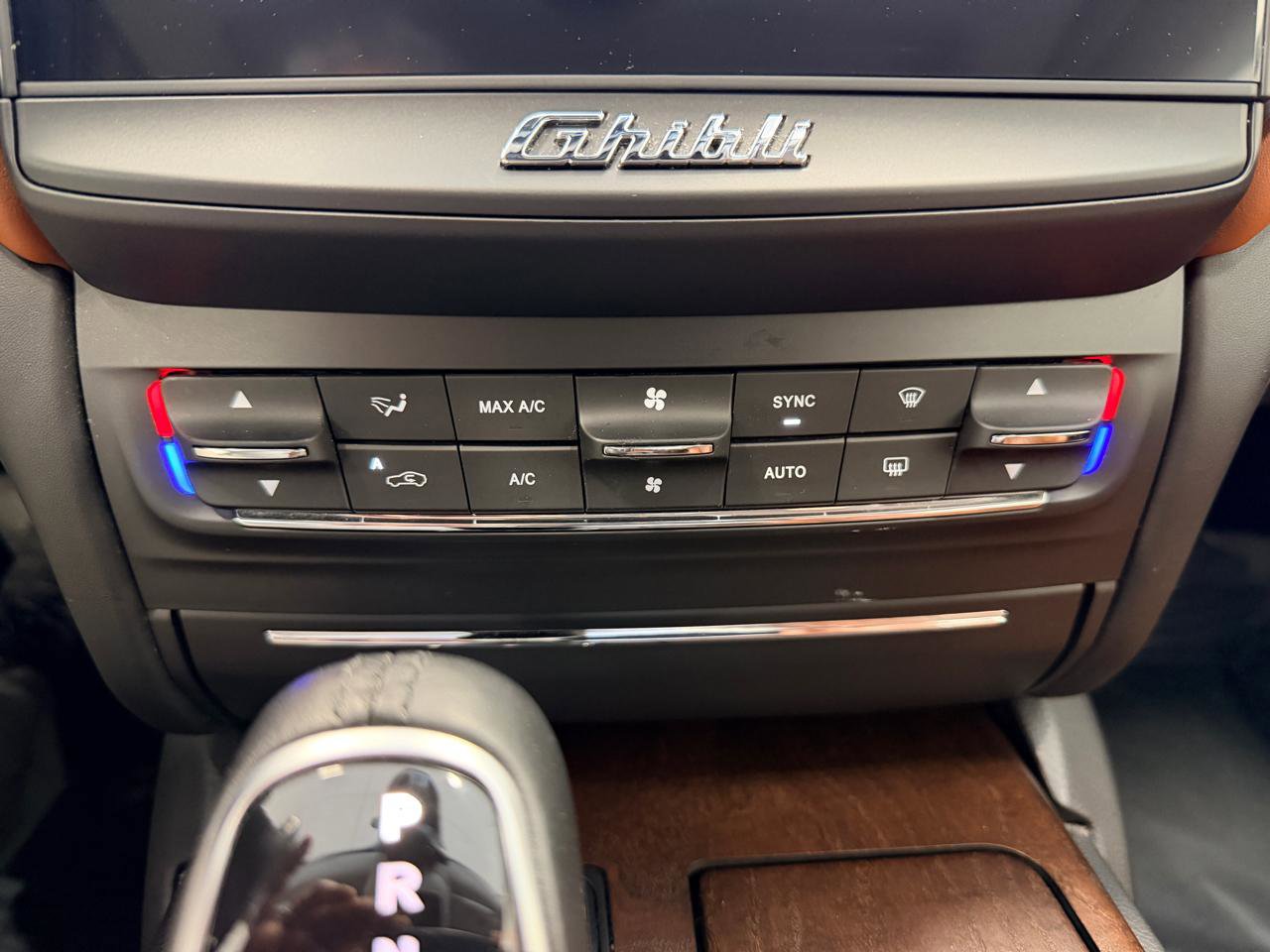 Used 2017 Maserati Ghibli S image 50