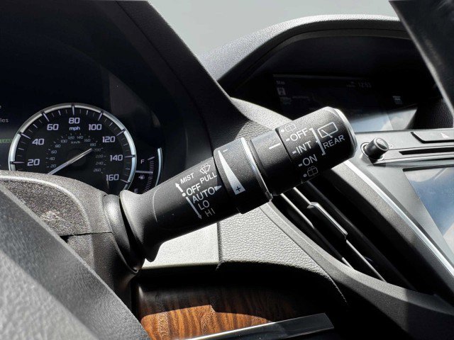Used 2020 Acura MDX SH-AWD w/ Technology Package image 25