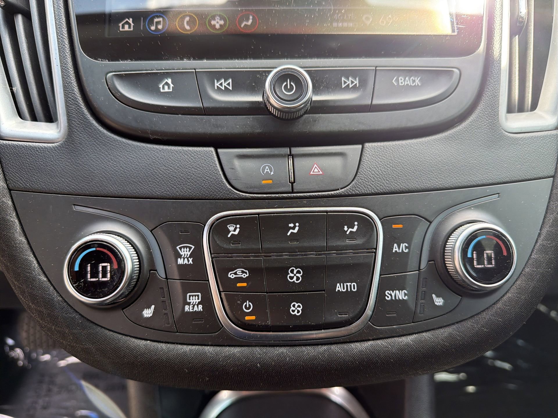 Used 2024 Chevrolet Malibu LT image 7