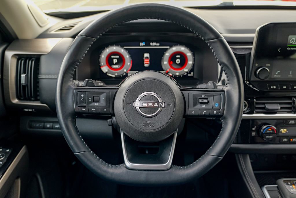 Used 2022 Nissan Pathfinder Platinum w/ Cargo Package image 45