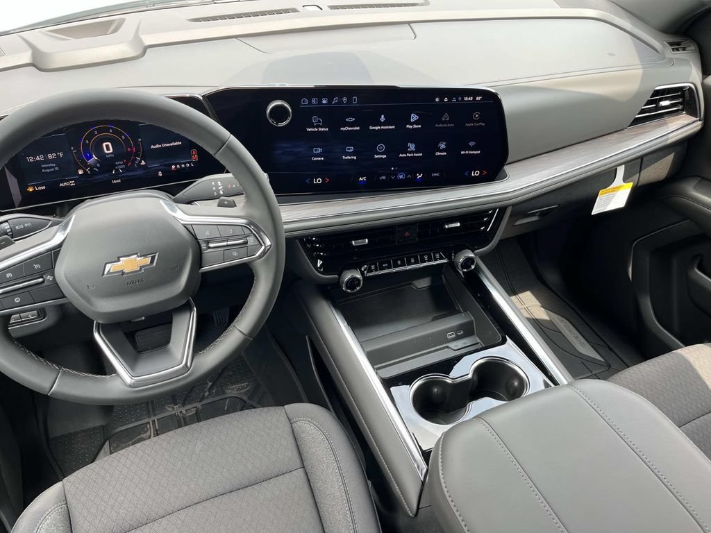 New 2026 Chevrolet Tahoe LS w/ LPO, Dark Essentials Package AWD/4WD image 14