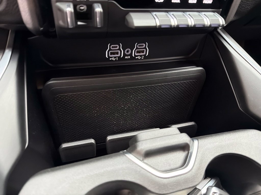 Used 2025 RAM 3500 Big Horn AWD/4WD image 49