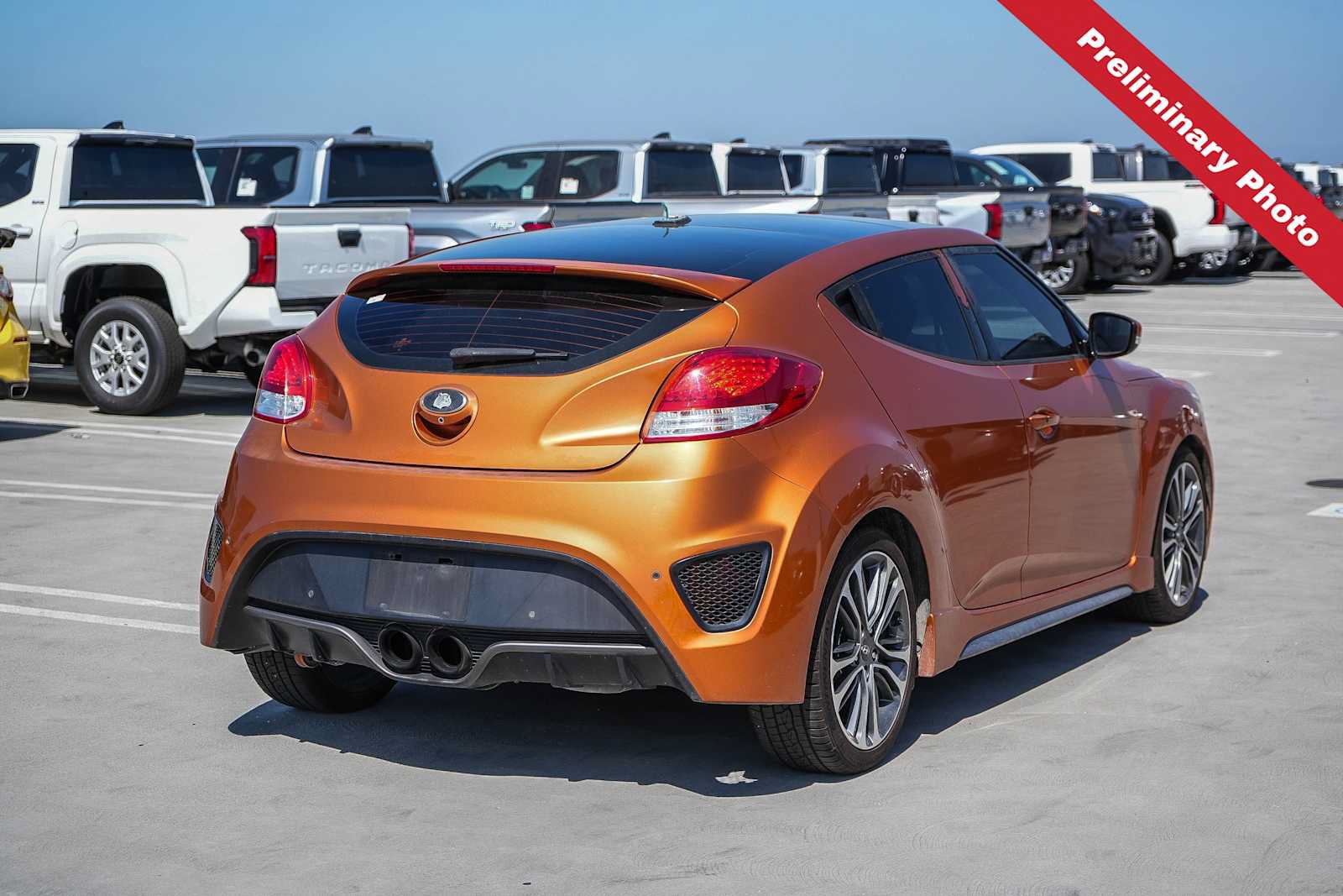Used 2016 Hyundai Veloster Turbo w/ Option Group 04 FWD image 6