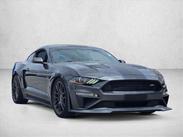Used 2018 Ford Mustang GT Premium w/ GT Performance Package RWD image 3