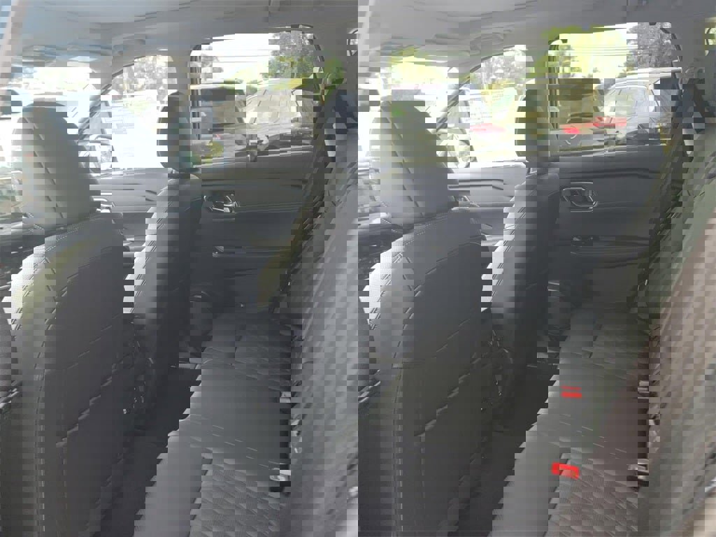 New 2026 Nissan Rogue Platinum image 9