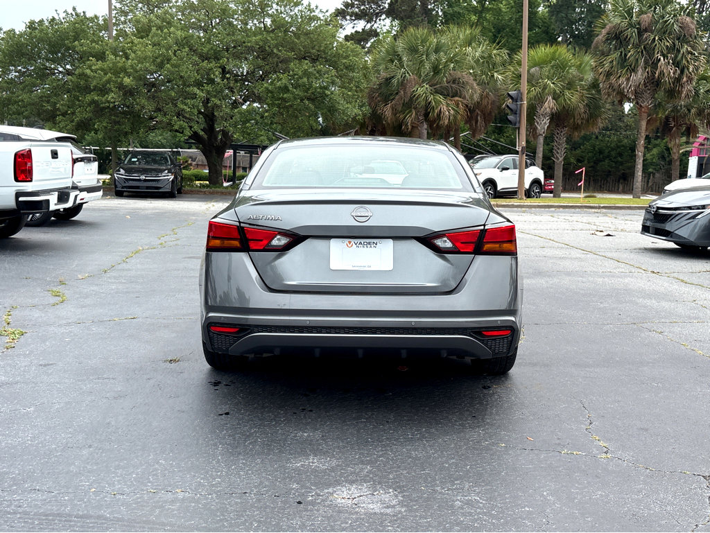 Used 2023 Nissan Altima 2.5 S FWD image 23