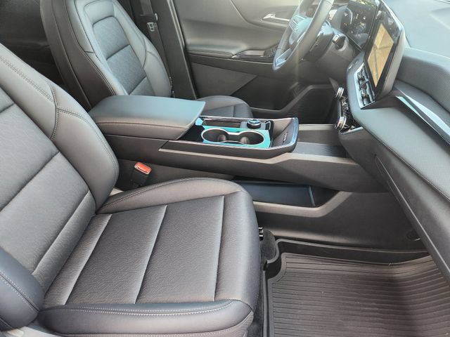 Used 2026 Chevrolet Equinox LT w/ Convenience Package II FWD image 18