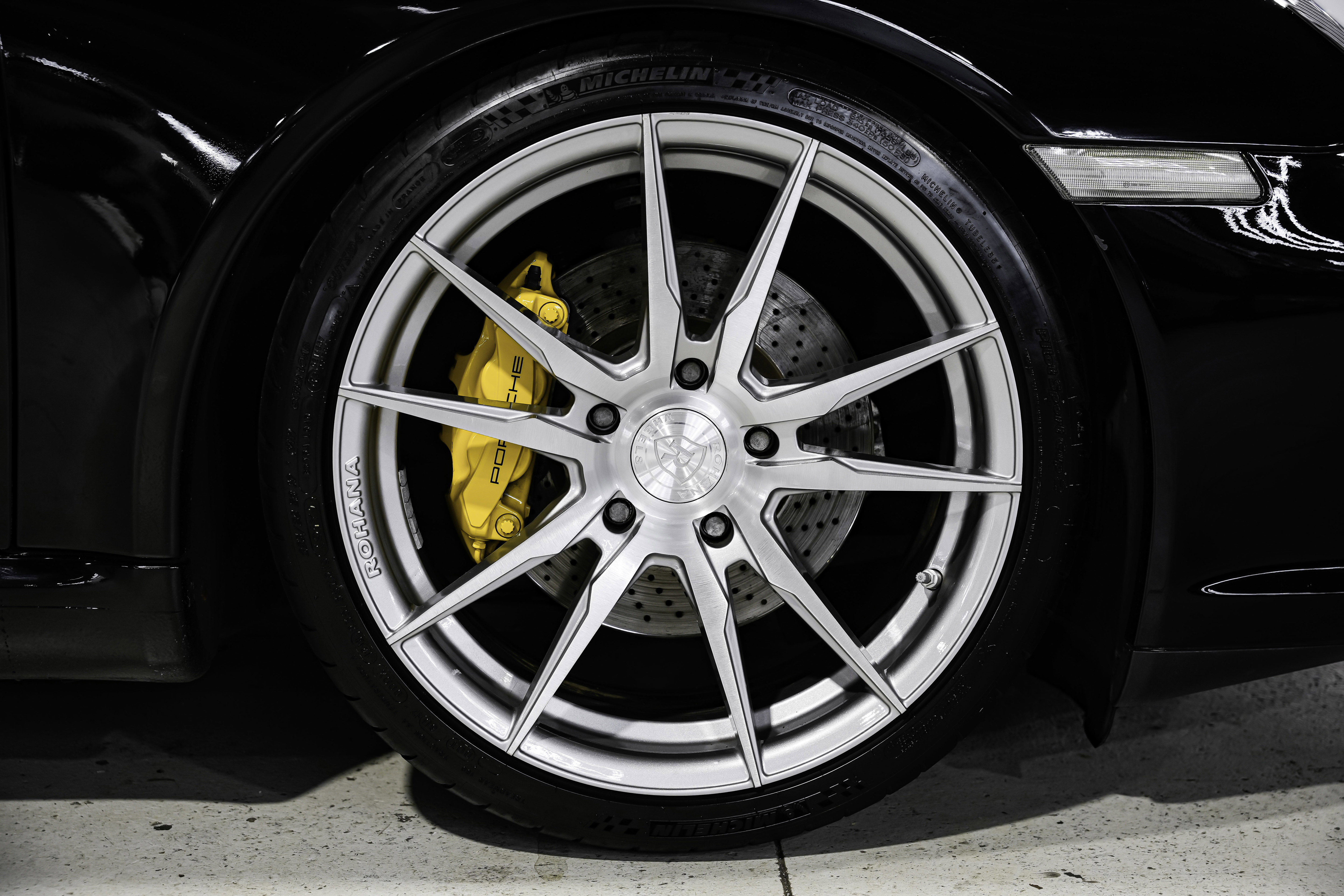 Used 2009 Porsche 911 Carrera image 46