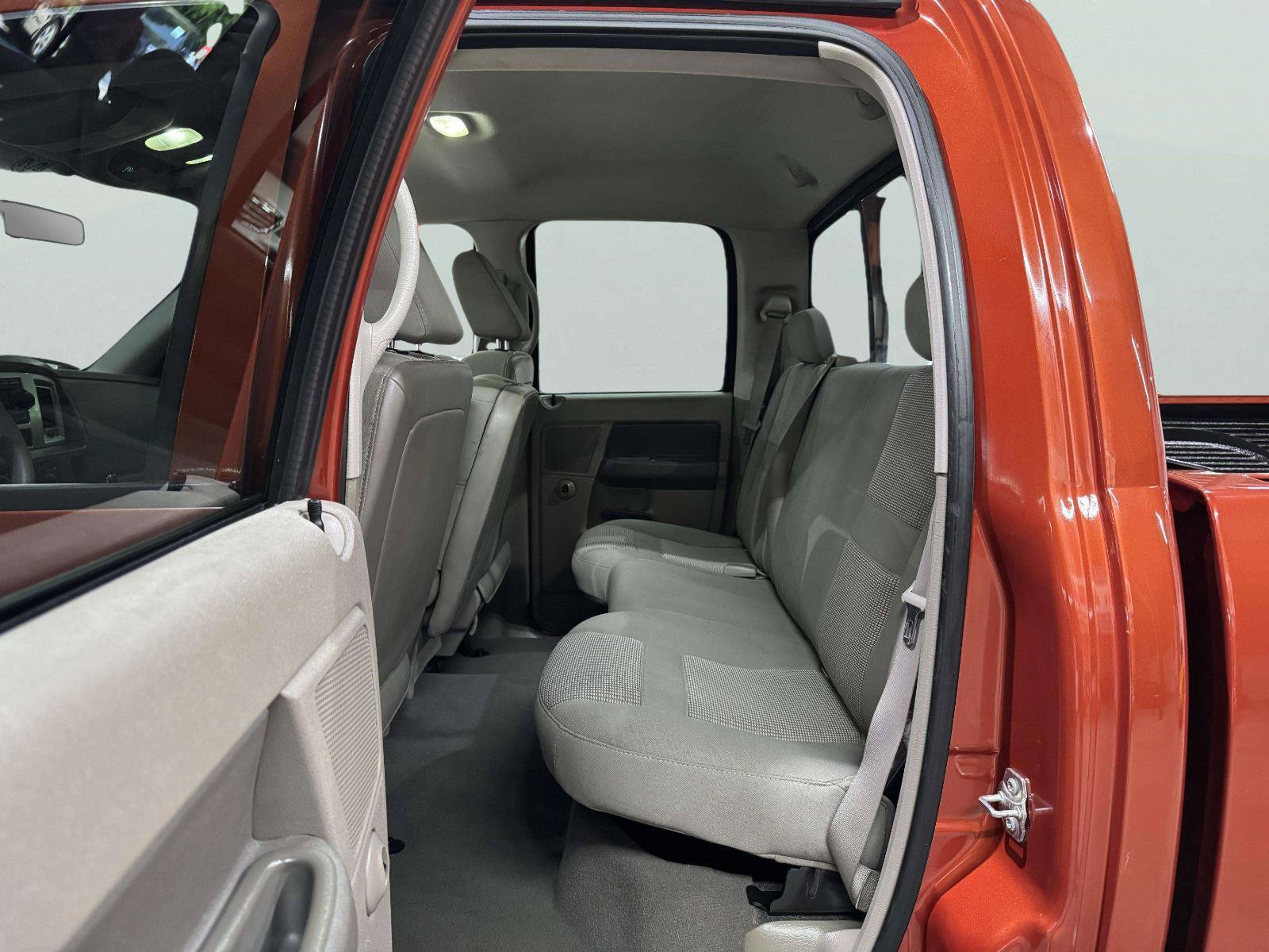 Used 2007 Dodge Ram 1500 Truck SLT RWD image 33