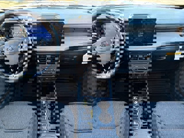 New 2025 Ford Maverick XLT w/ XLT Luxury Package image 23