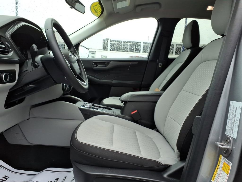 Used 2023 Ford Escape Active image 14