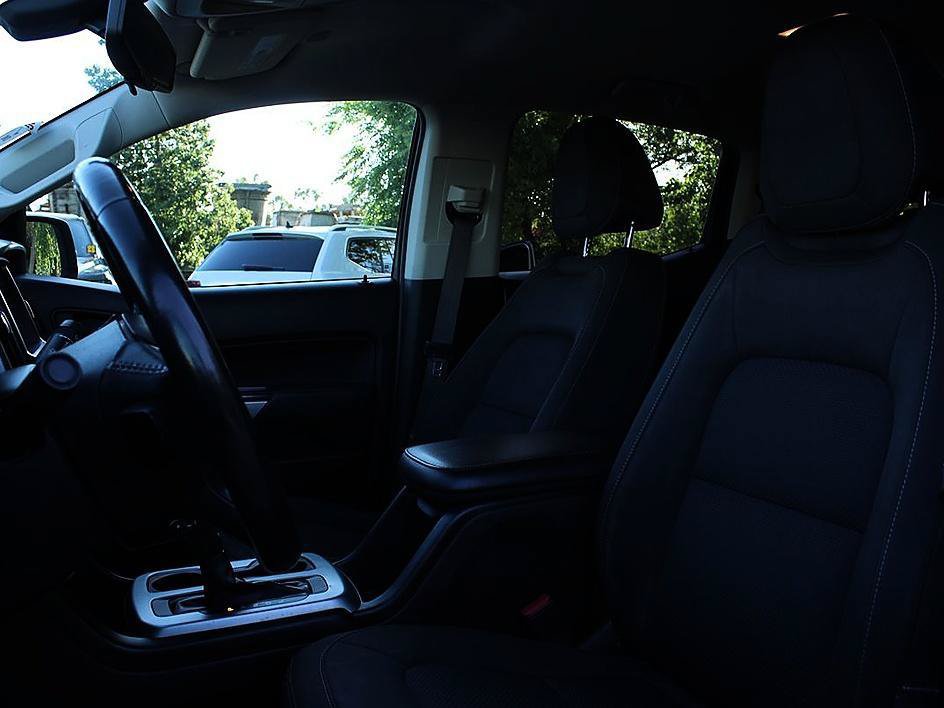 Used 2020 Chevrolet Colorado LT RWD image 10