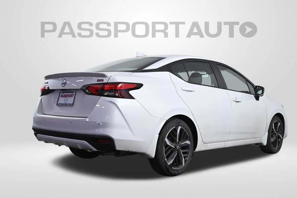 New 2025 Nissan Versa SR w/ Trunk Package image 7