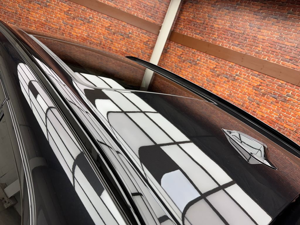 Certified 2025 BMW X5 M60i w/ Executive Package image 29