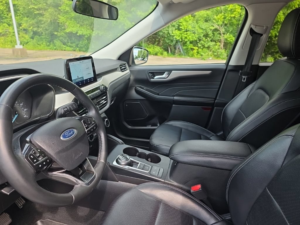 Used 2022 Ford Escape SEL AWD/4WD image 11