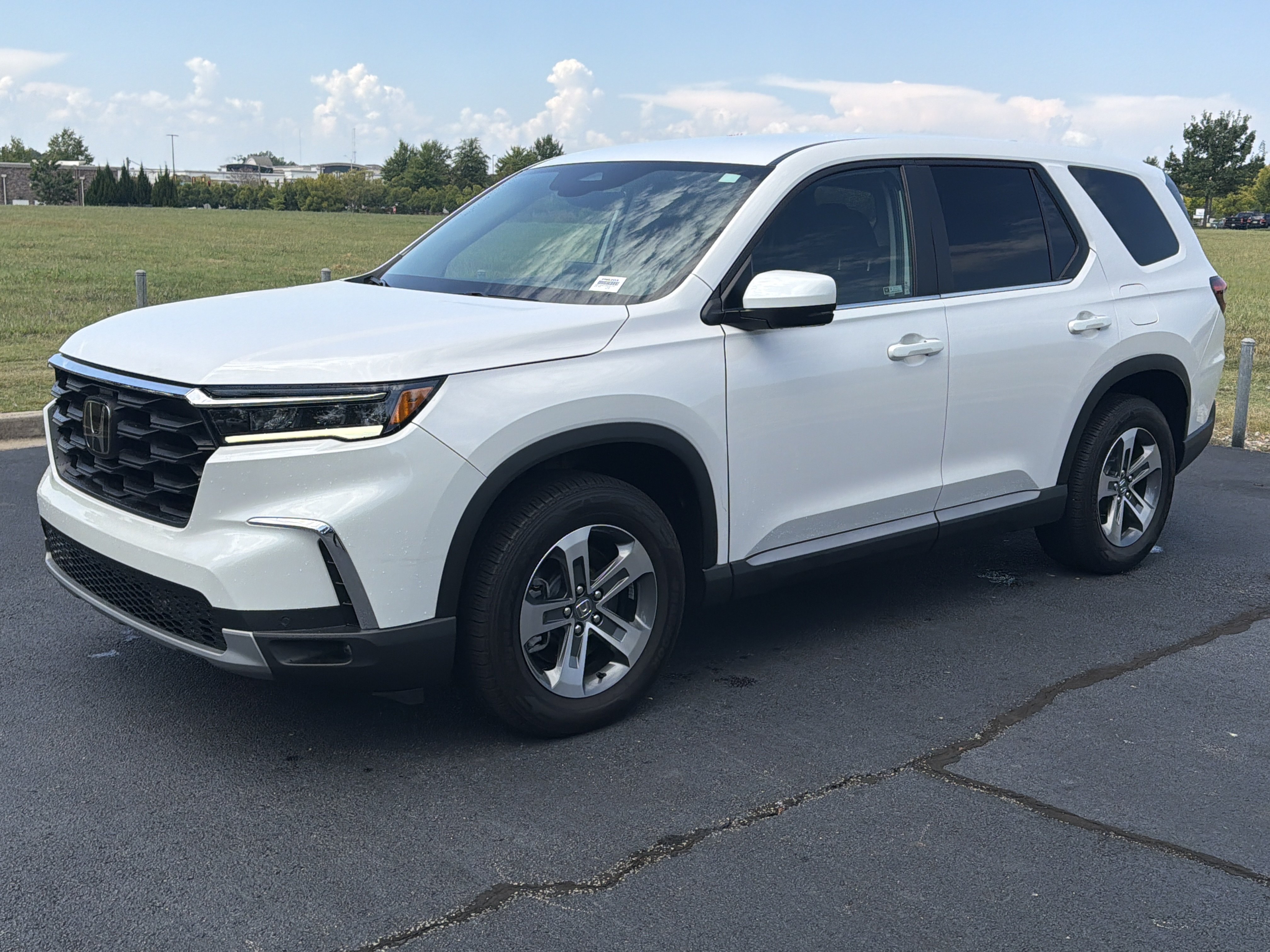 Certified 2025 Honda Pilot EX-L image 5
