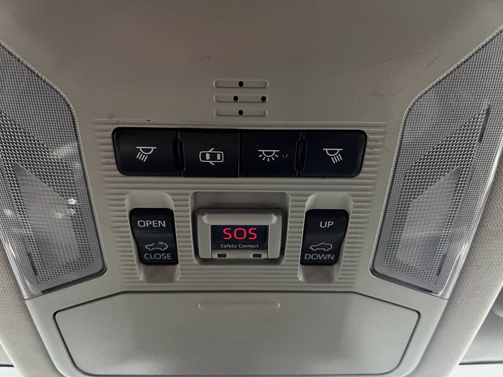 Certified 2019 Toyota RAV4 XLE w/ Convenience Package AWD/4WD image 30