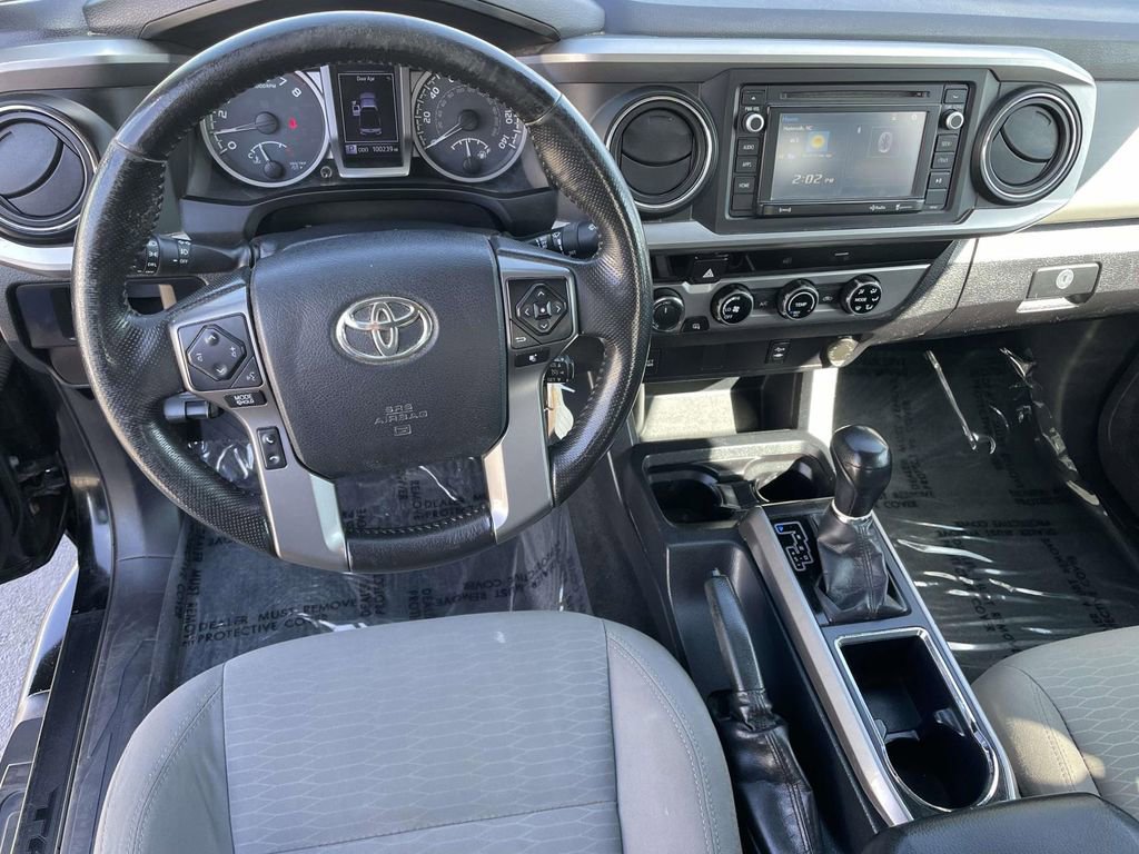 Used 2017 Toyota Tacoma SR5 w/ Tow Package image 23