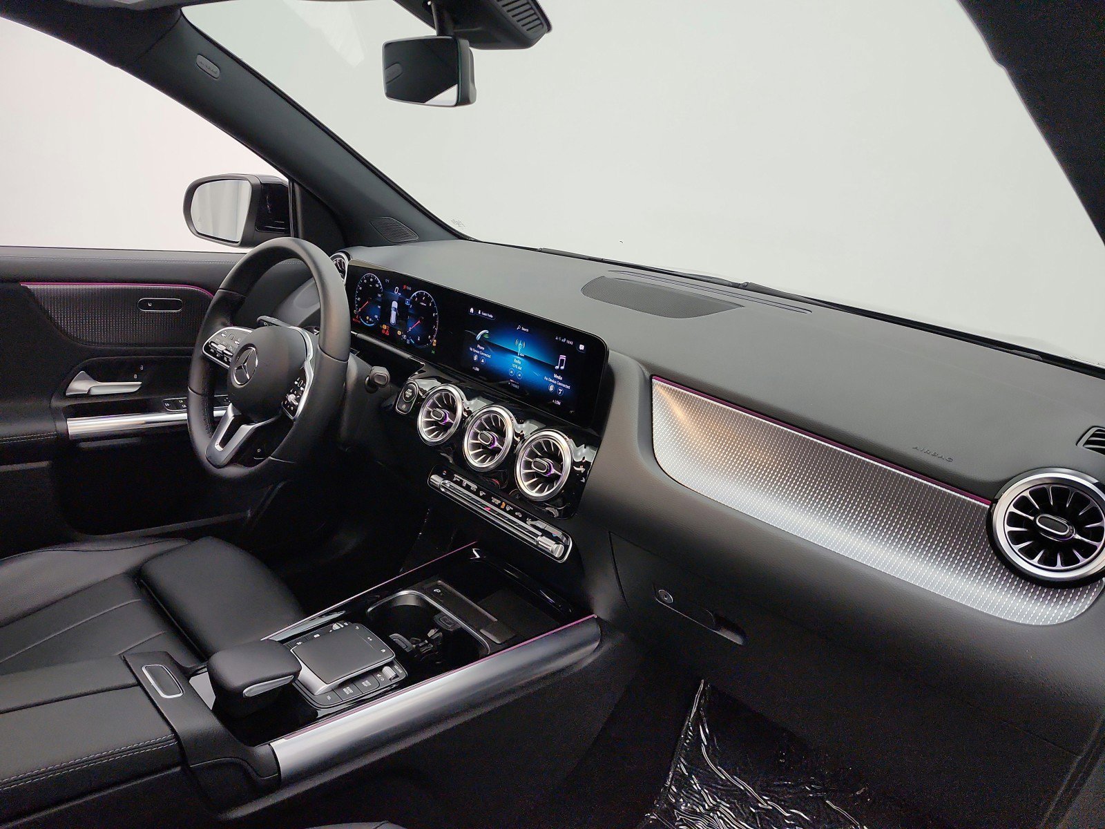 Certified 2022 Mercedes-Benz GLA 250 4MATIC image 18