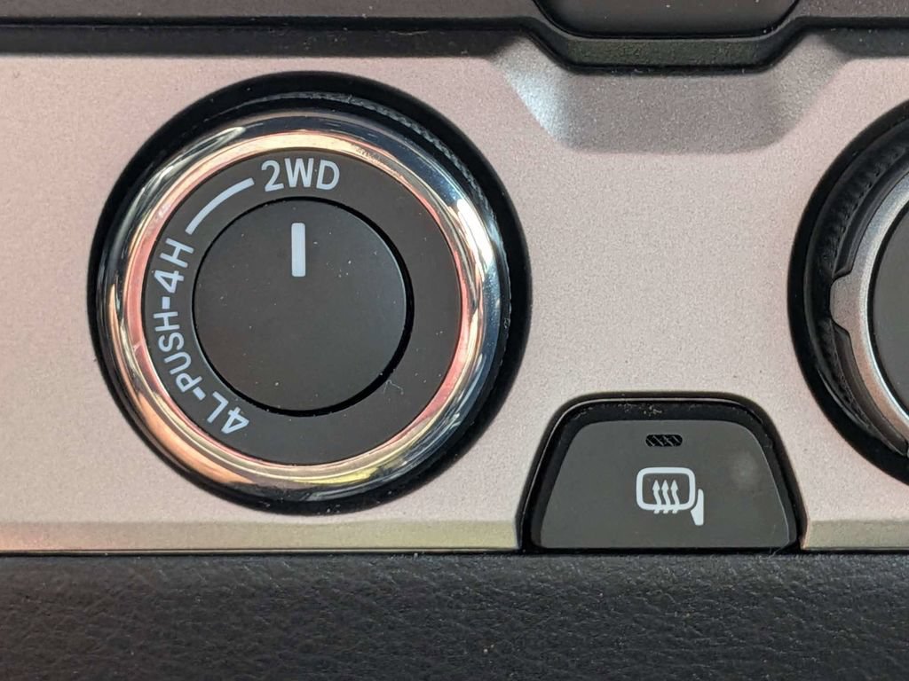 Used 2022 Toyota Tacoma Limited AWD/4WD image 26