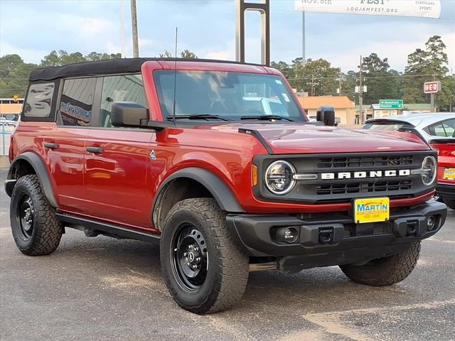 Used 2023 Ford Bronco Black Diamond image 8