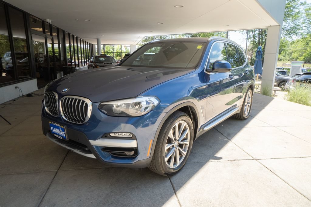 Used 2019 BMW X3 xDrive30i w/ Driving Assistance Package AWD/4WD image 3
