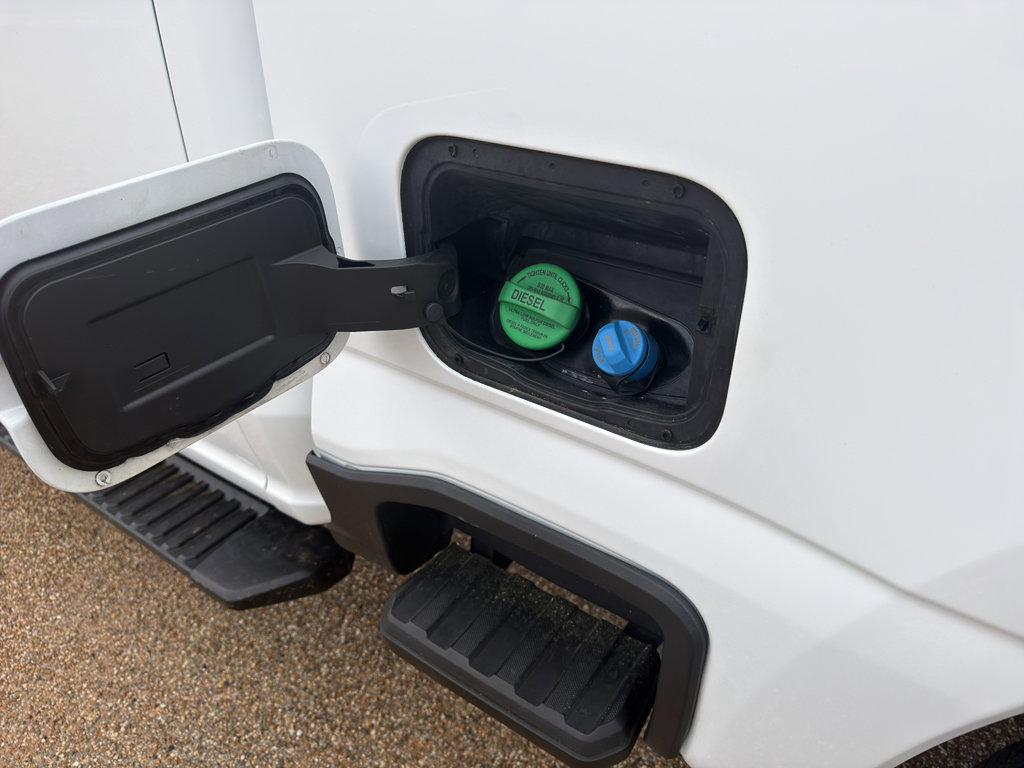 Used 2024 Ford F250 XLT w/ FX4 Off-Road Package image 30