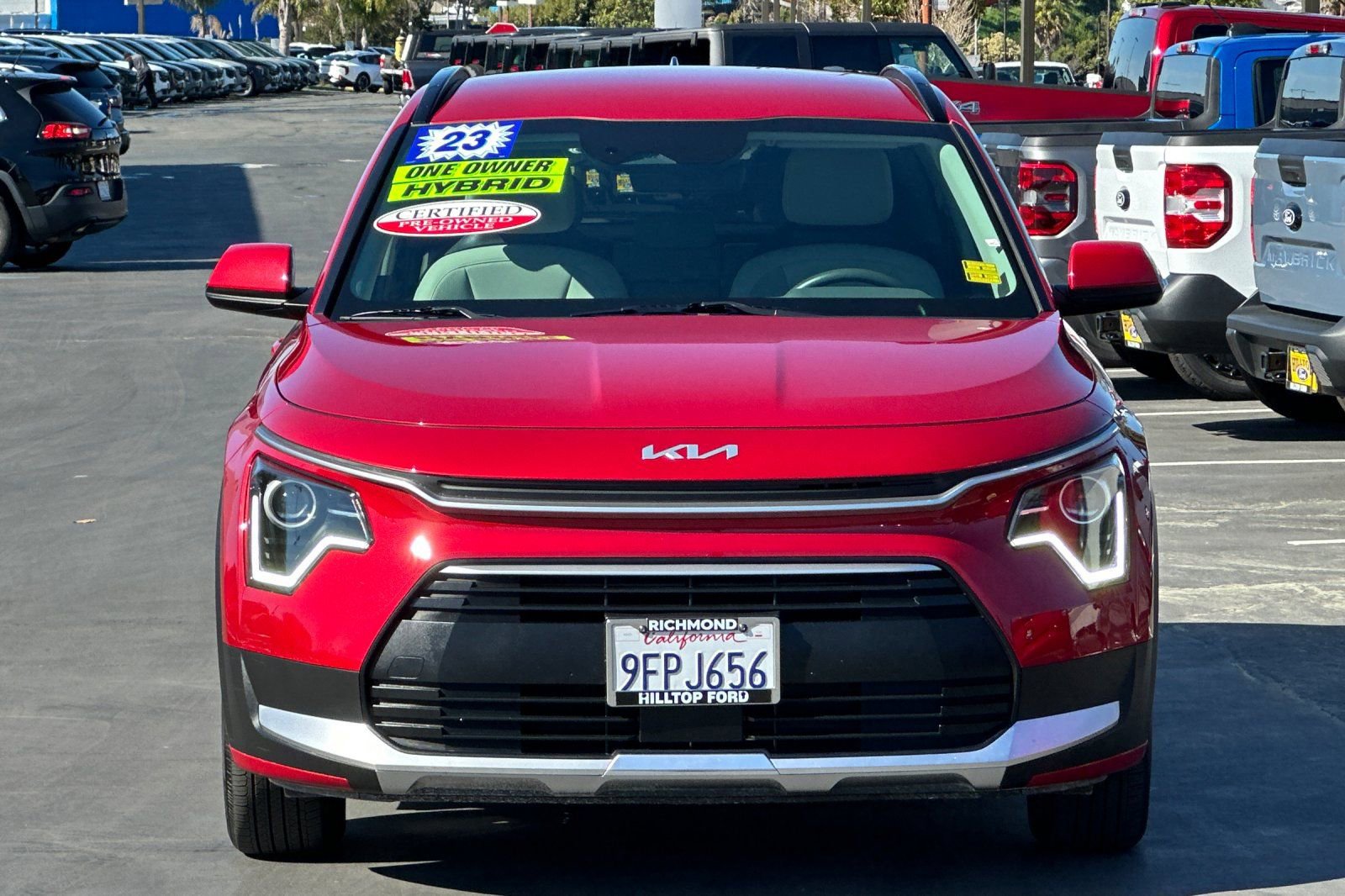 Used 2023 Kia Niro EX image 12