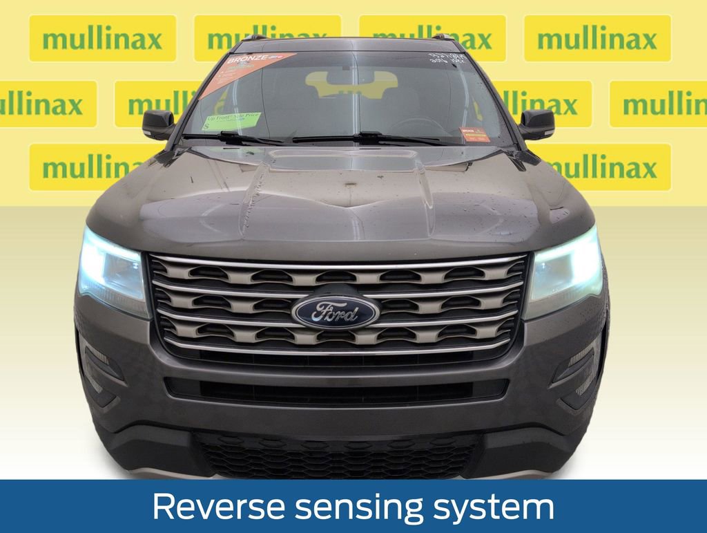 Used 2016 Ford Explorer XLT w/ Equipment Group 201A image 13