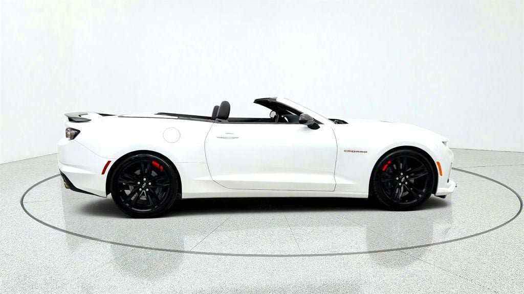 Used 2022 Chevrolet Camaro SS w/ Redline Edition RWD image 4