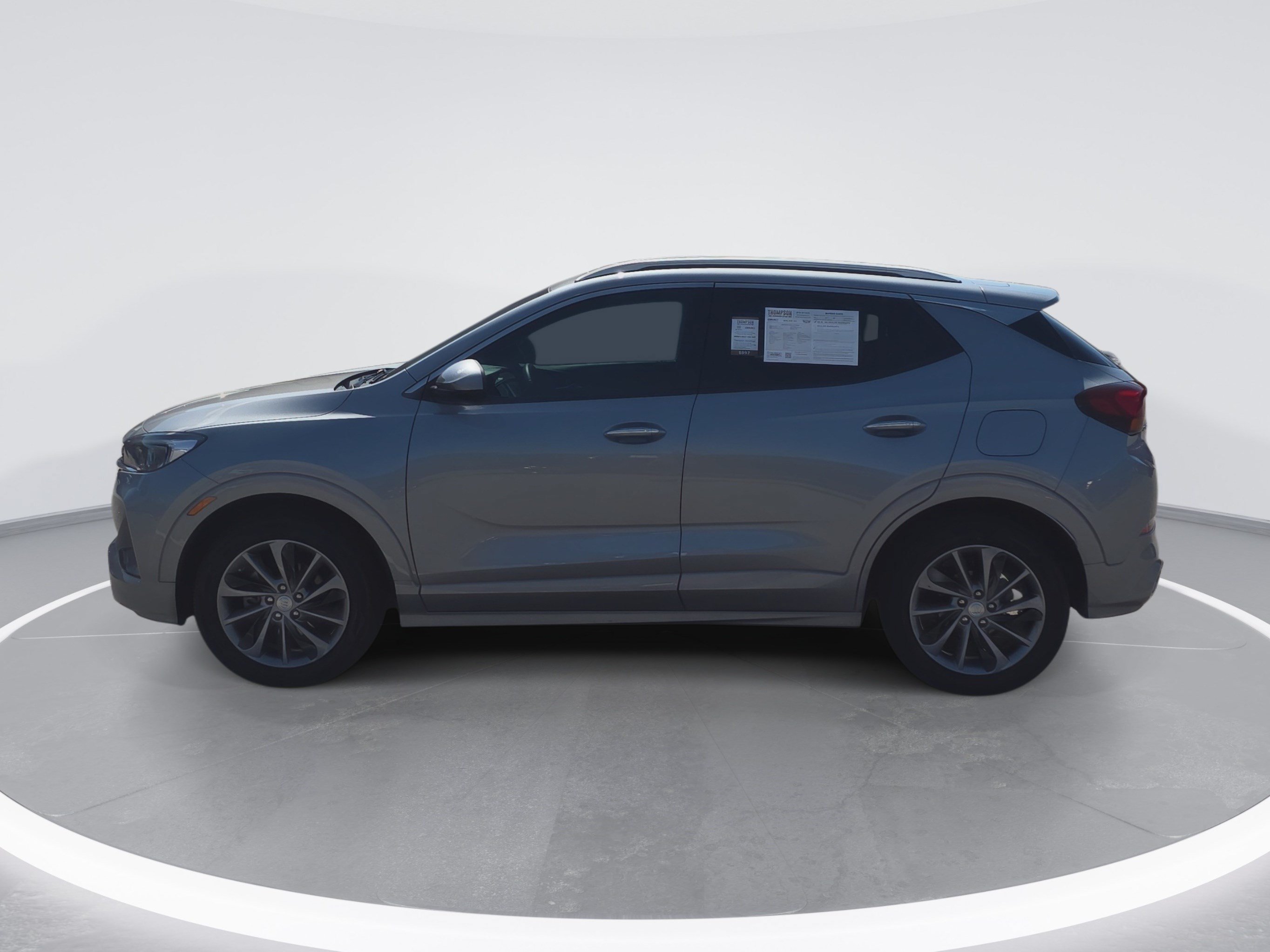 Used 2023 Buick Encore GX Select w/ Sport Touring Package FWD image 6