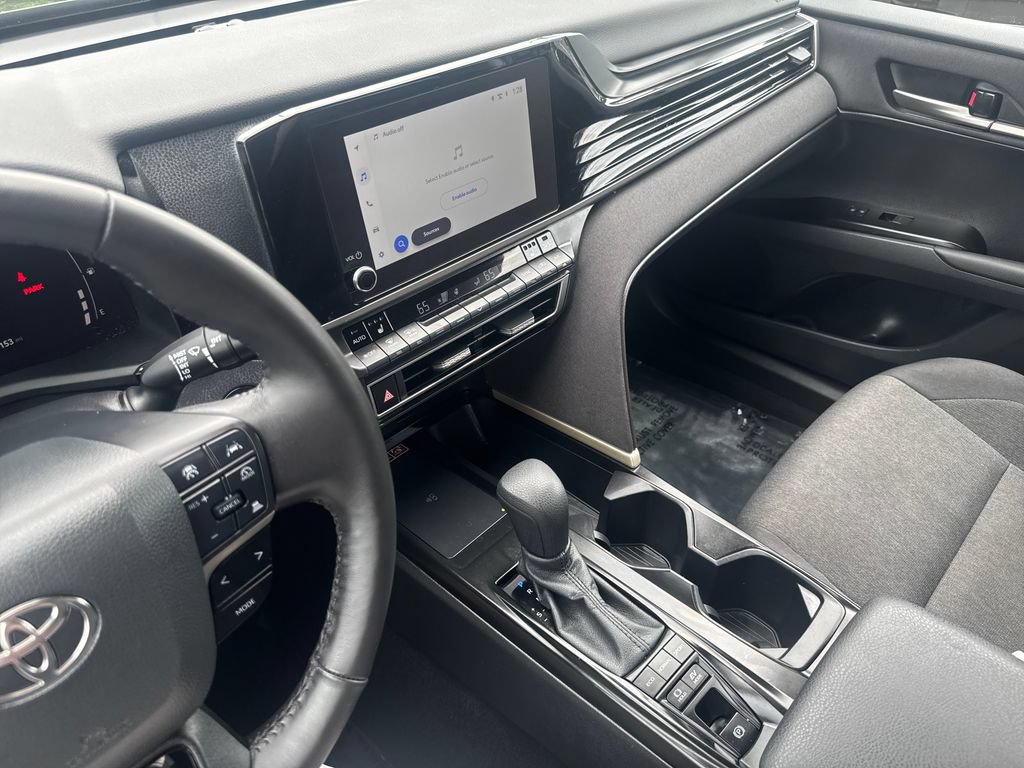Used 2025 Toyota Camry LE w/ Convenience Package AWD/4WD image 20