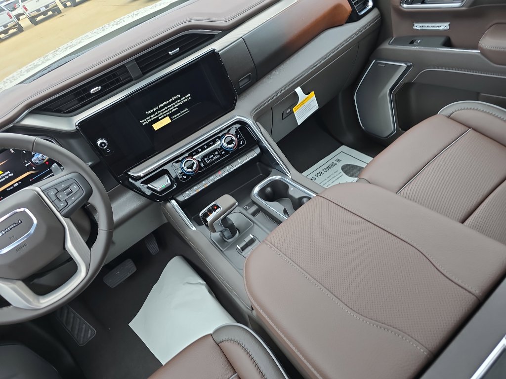 New 2026 GMC Sierra 1500 Denali w/ Denali Reserve Package image 10