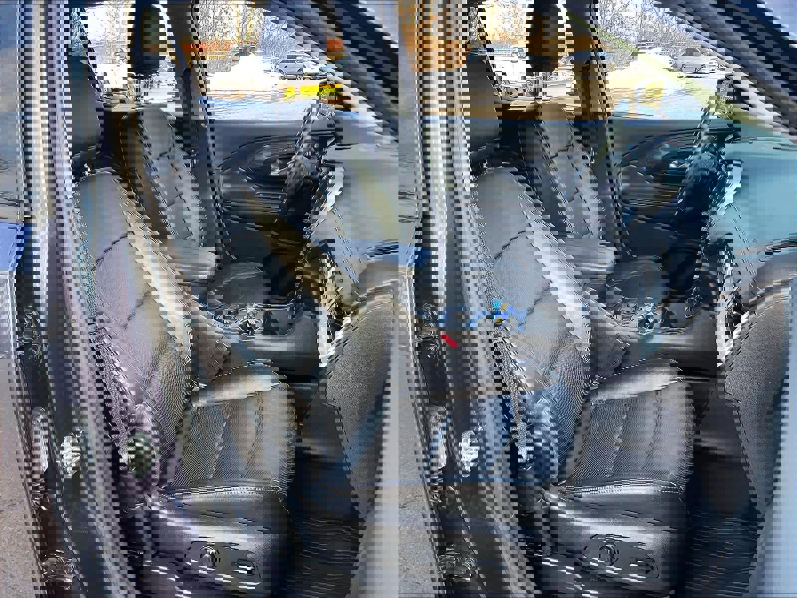 Used 2019 GMC Terrain SLT w/ Preferred Package image 11