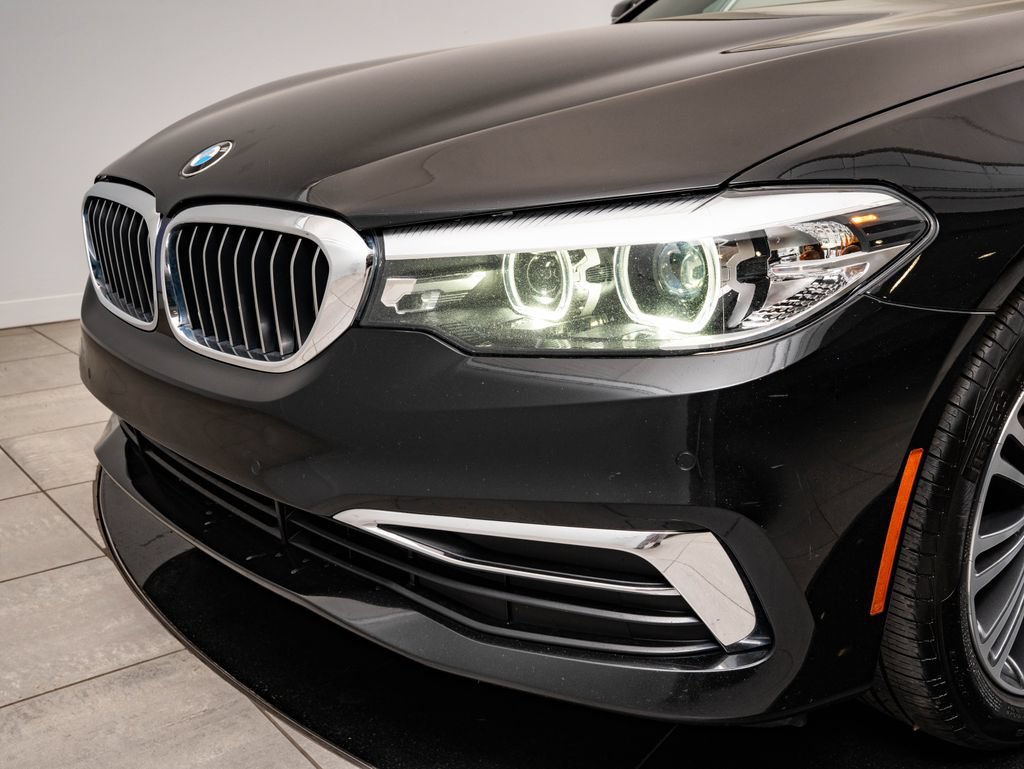 Used 2019 BMW 540i RWD image 16
