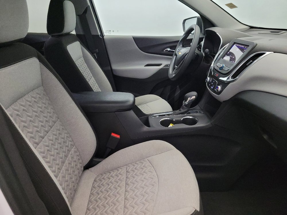 Used 2024 Chevrolet Equinox LS w/ LS Convenience Package image 21