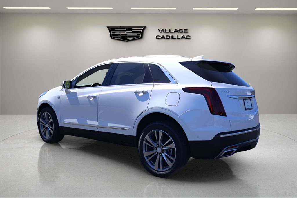 New 2026 Cadillac XT5 Premium Luxury w/ Driver Assist Package FWD image 3