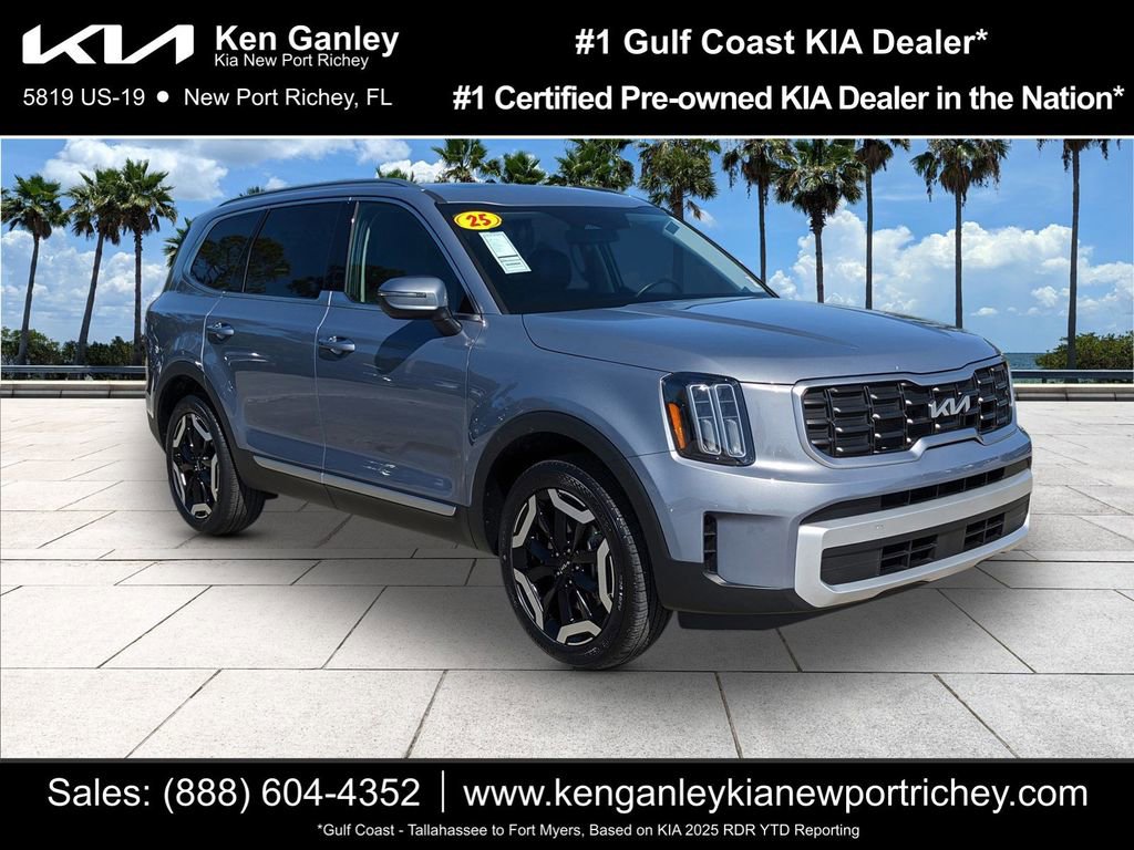 Certified 2025 Kia Telluride S image 1