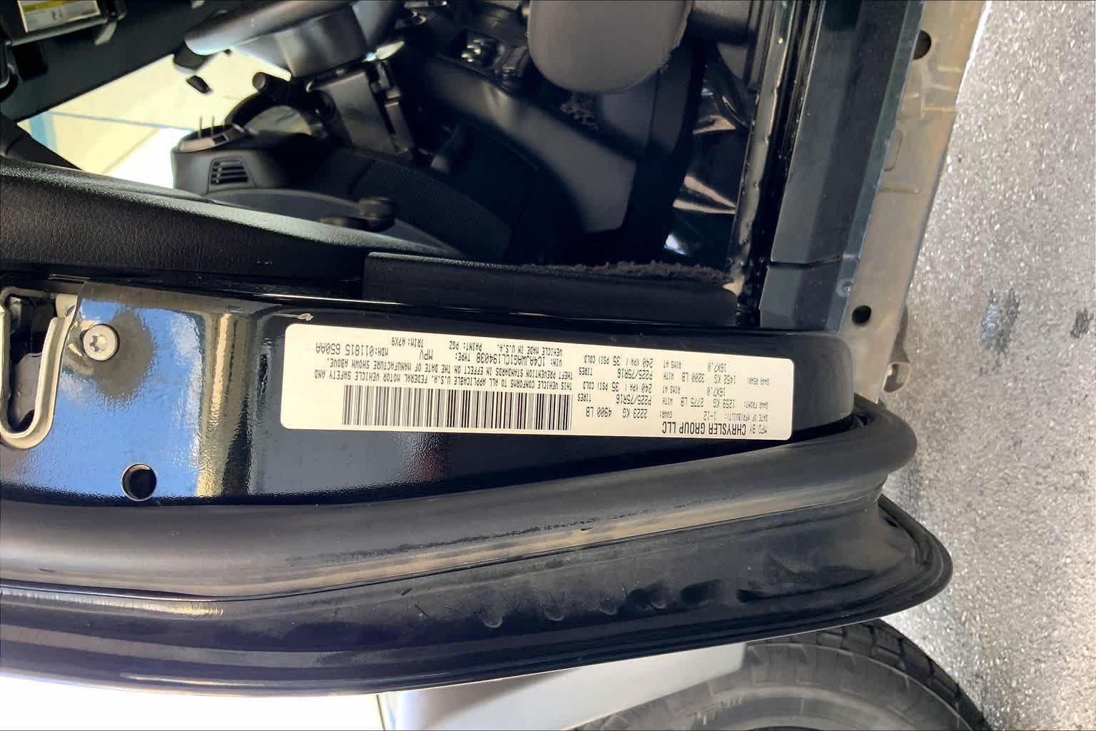 Used 2012 Jeep Wrangler Sport AWD/4WD image 32