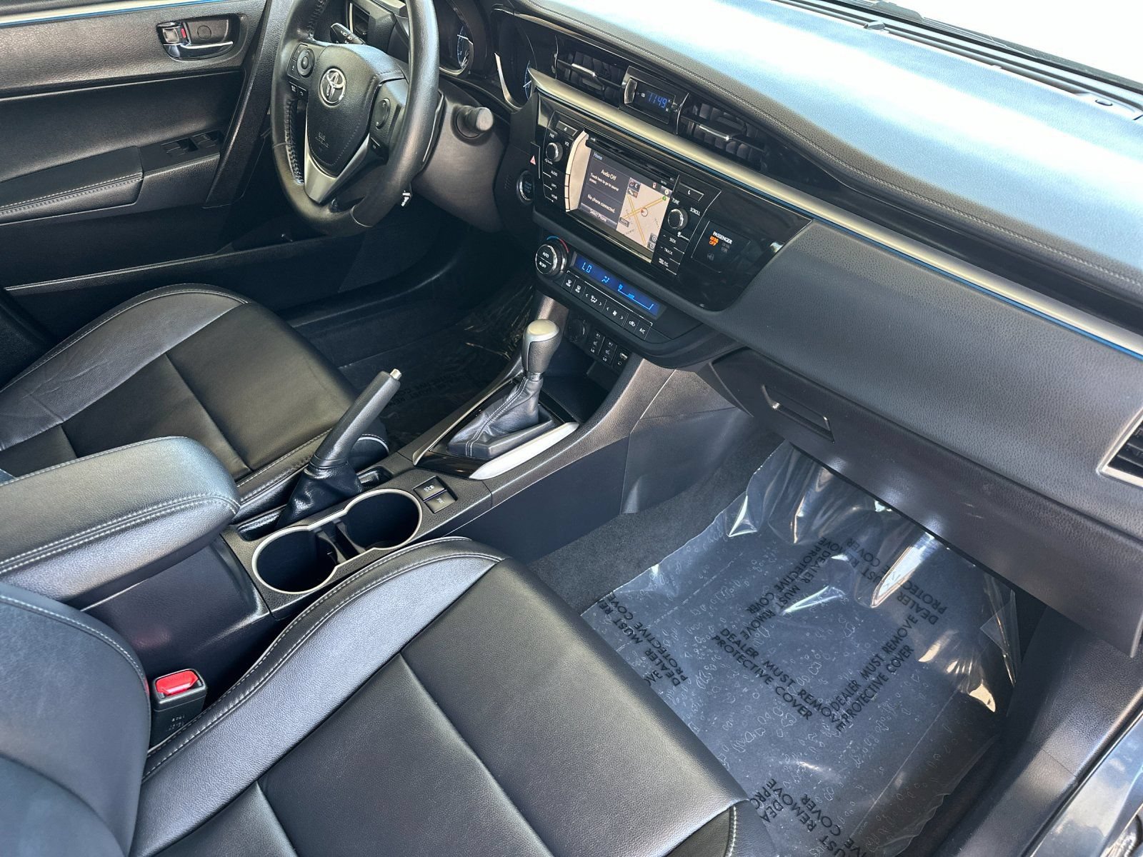 Used 2015 Toyota Corolla S Premium FWD image 16