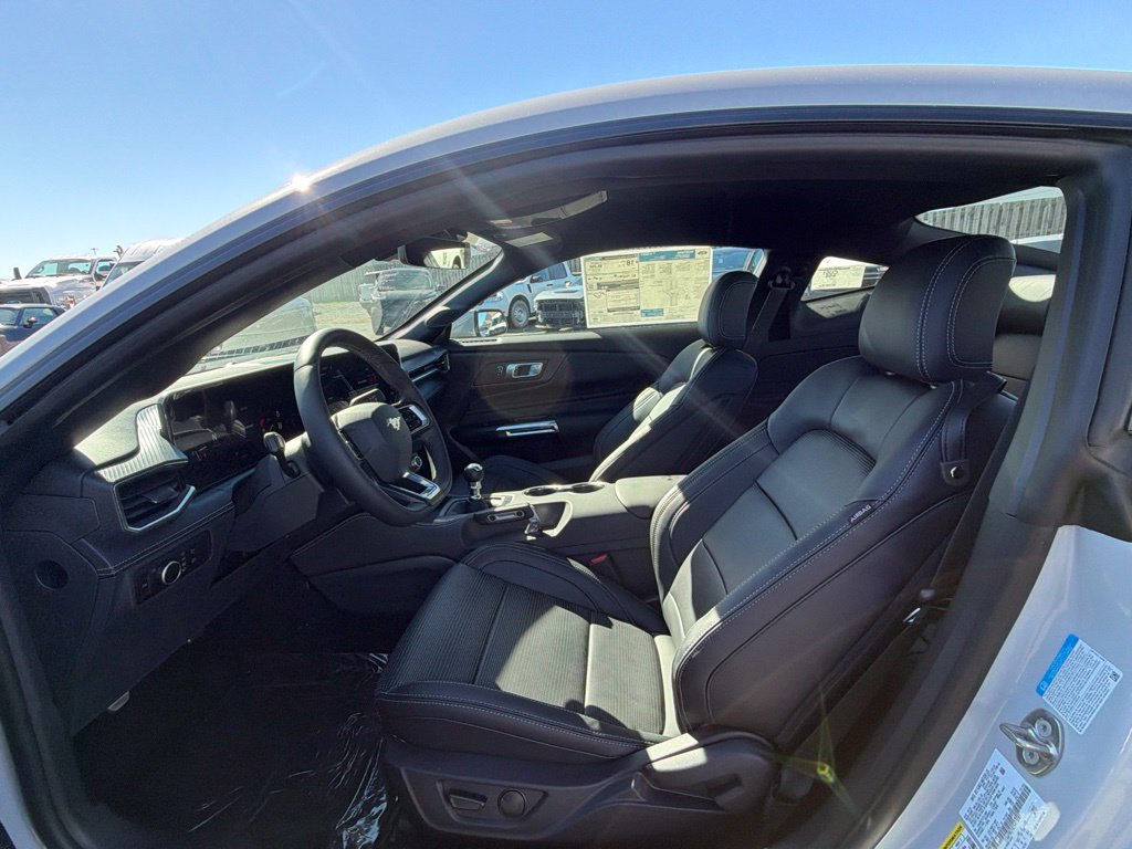 New 2026 Ford Mustang GT Premium w/ GT Performance Package RWD image 24