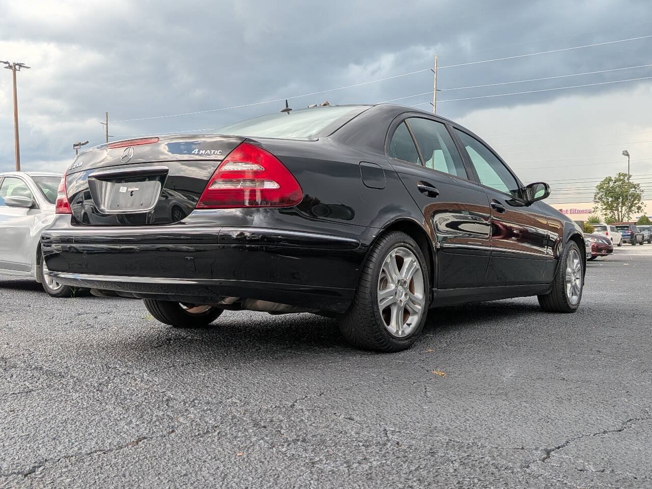 Used 2006 Mercedes-Benz E 350 4MATIC Sedan image 17